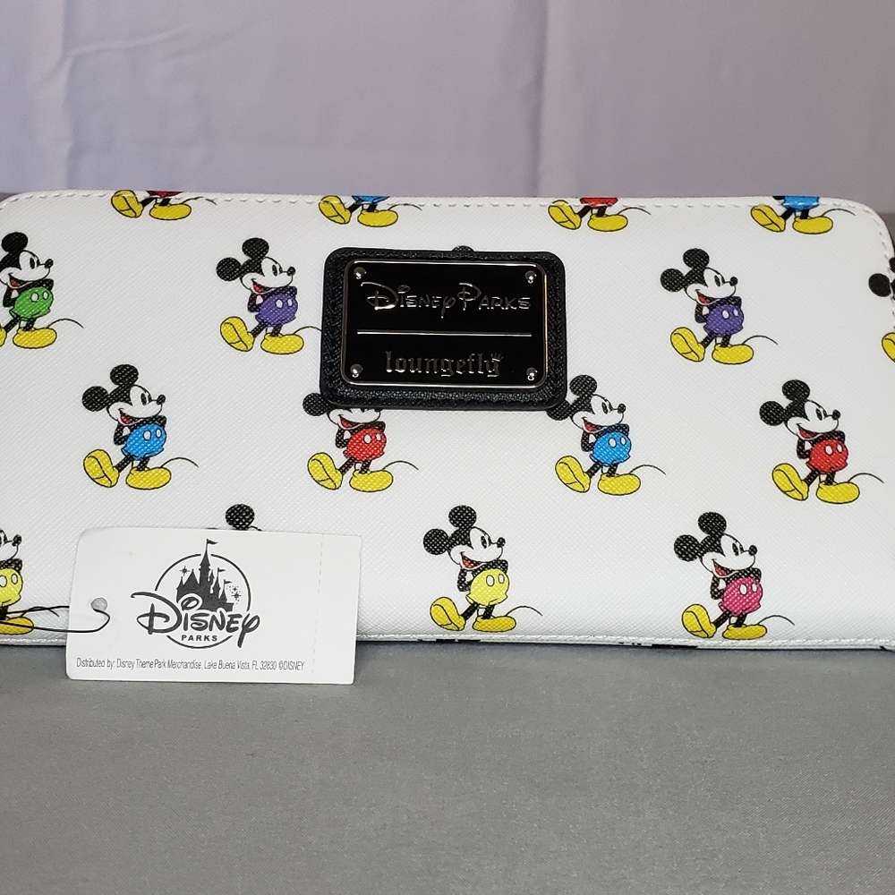 Loungefly Disney Mickey Mouse wallet / coin purse